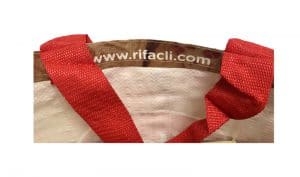 Bolsa de rafia asa doble detalle estampación interior