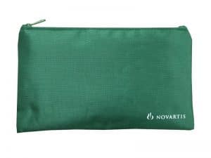 neceser de nylon fabricado en España color verde